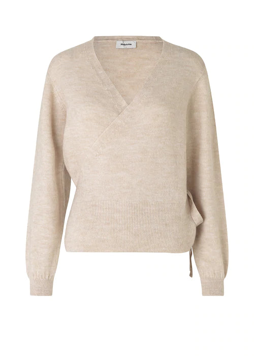 Opal - V-Neck - Cream Milk